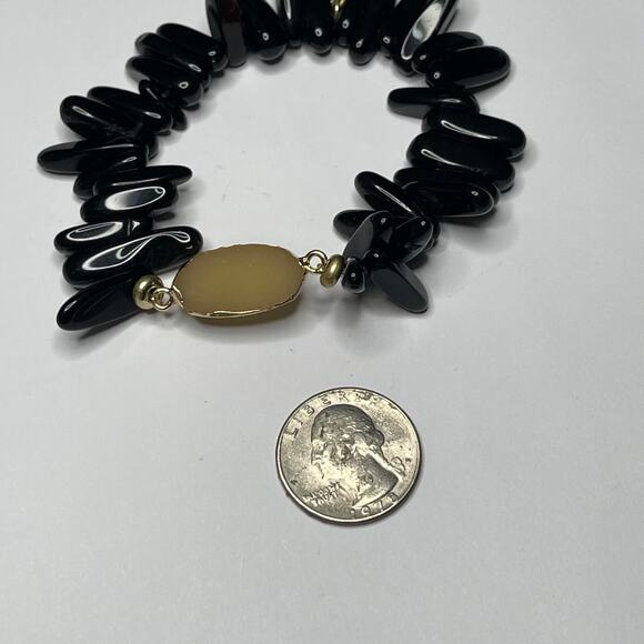 Plunder bracelet black beads in gold tone setting stretch style costume jewelry - Picture 5 of 12
